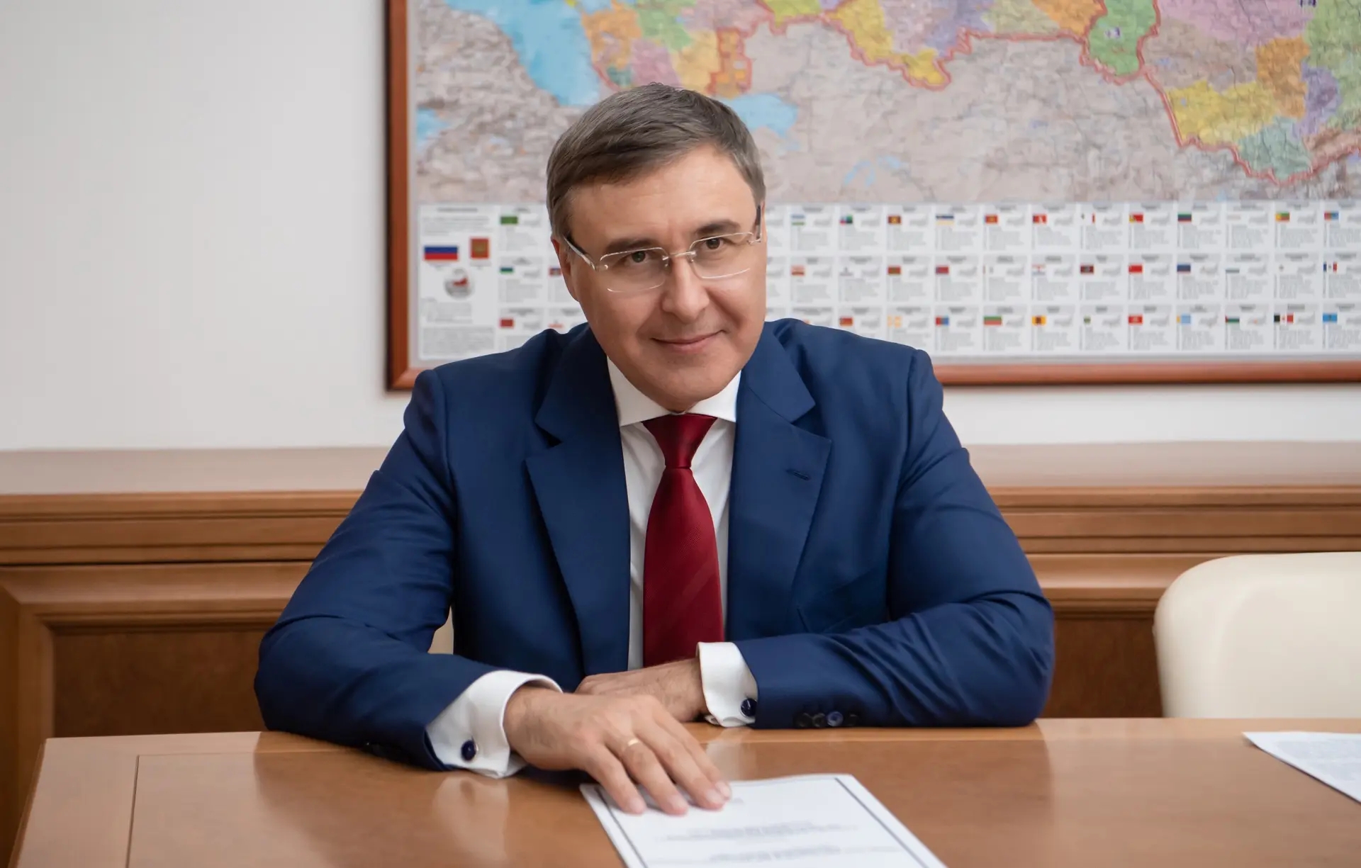 Поздравление главы Минобрнауки России Валерия Фалькова с Днем знаний 