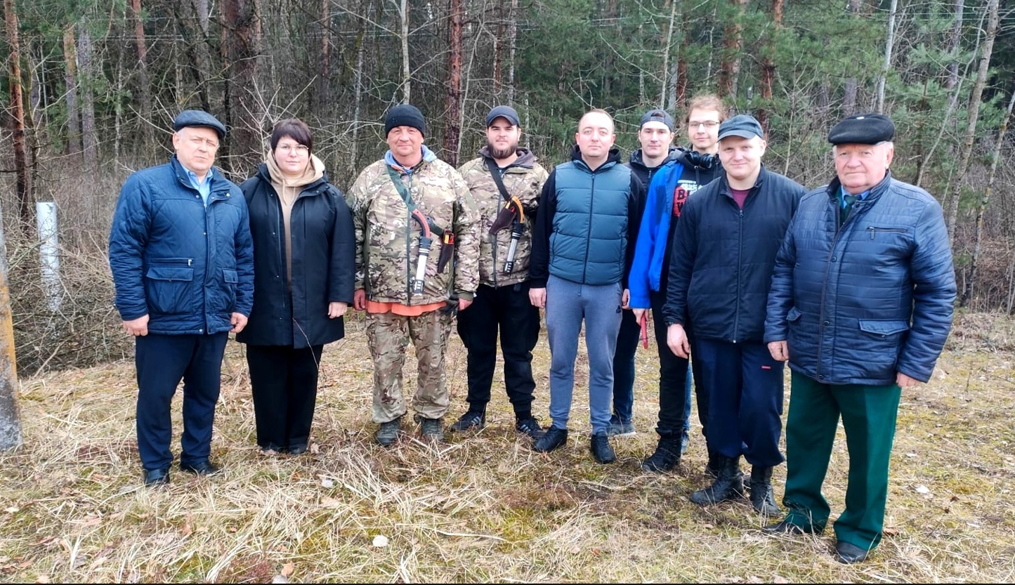 Уход за Садом Памяти