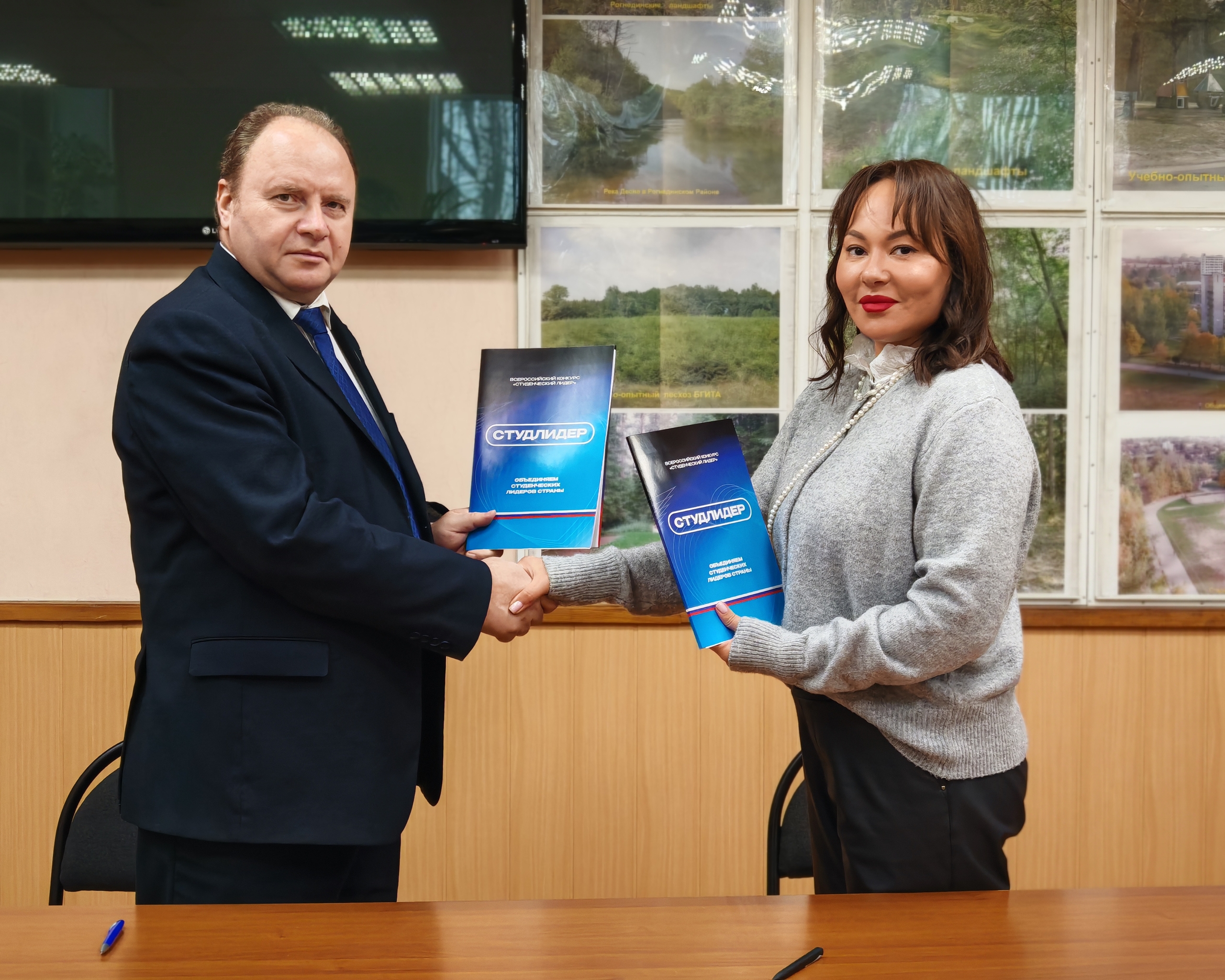 Подписано соглашение с профкомом студентов