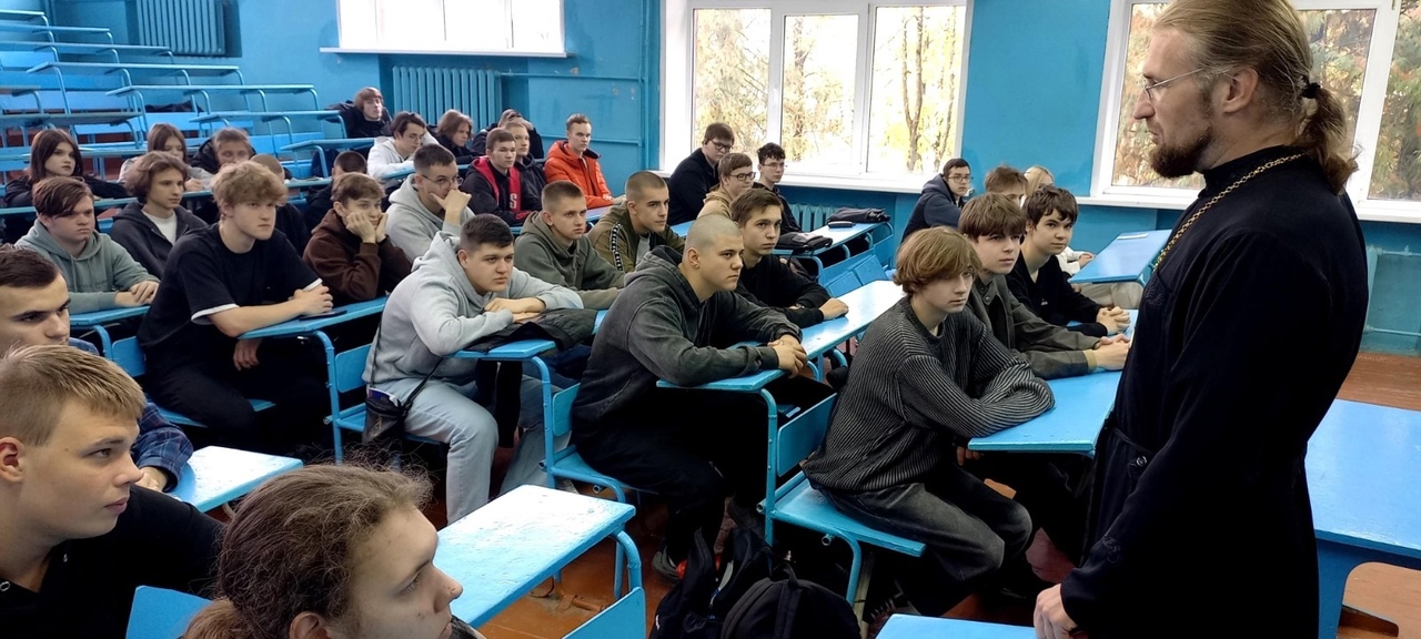 Встреча с иереем Виктором Колесником - настоятелем Храма-часовни в честь иконы Божией Матери «Всецарица»