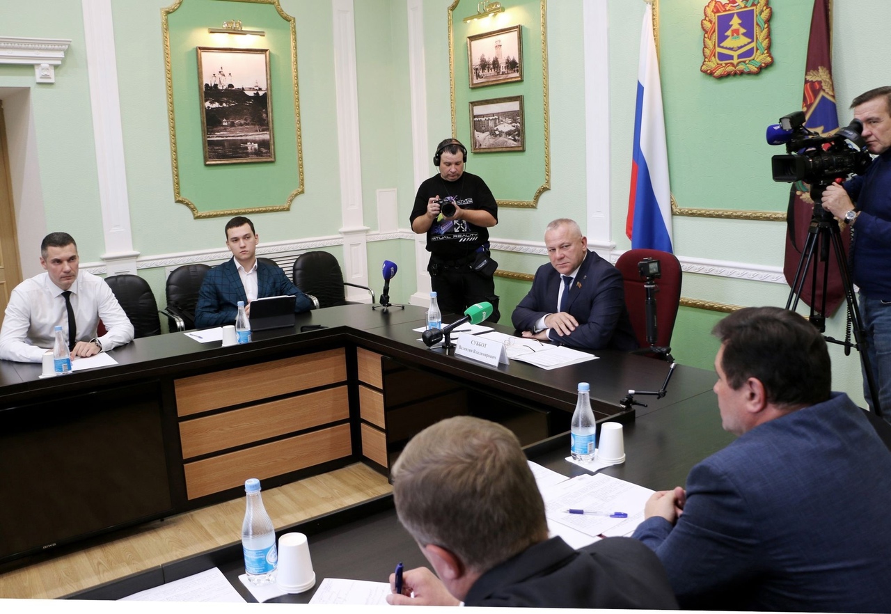 Встреча председателя Брянской областной Думы Валентина Суббот с обучающимися и сотрудниками БГИТУ